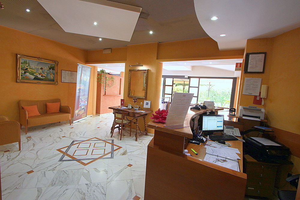 Hotel Dimora Adriana Tivoli Exterior photo